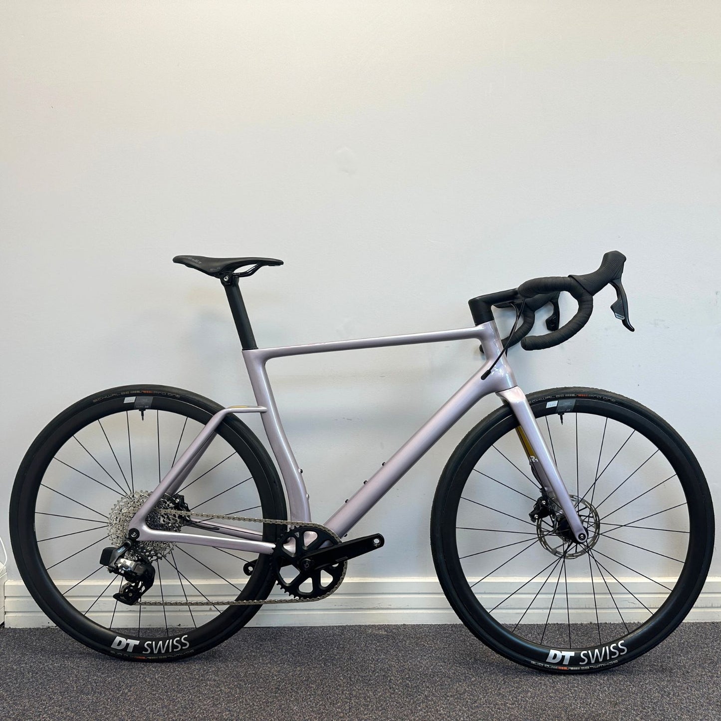 Vielo R+1 Lilac SRAM Rival eTap AXS