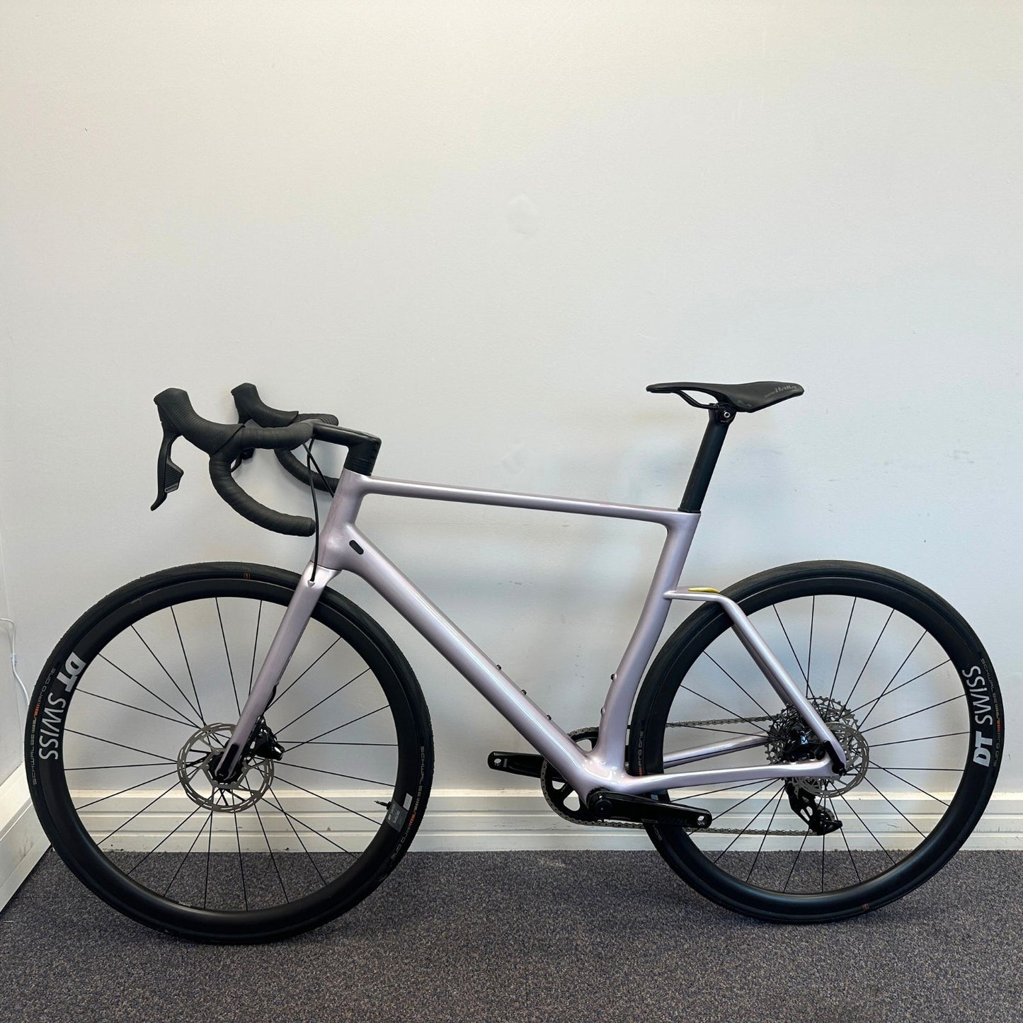 Vielo R+1 Lilac SRAM Rival eTap AXS