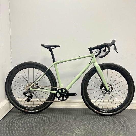 Vielo V+1 Small Green with Sram Force D2 XPLR with Zipp 303s wheels - Ex Demo